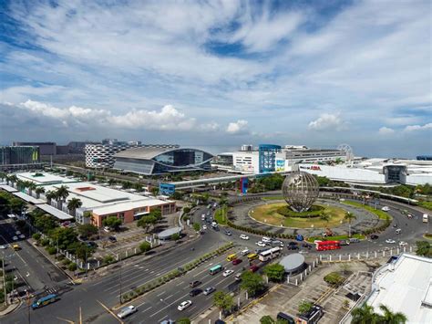restaurants near hop inn aseana|THE 10 BEST Things to Do Near HOP INN Aseana City Manila.